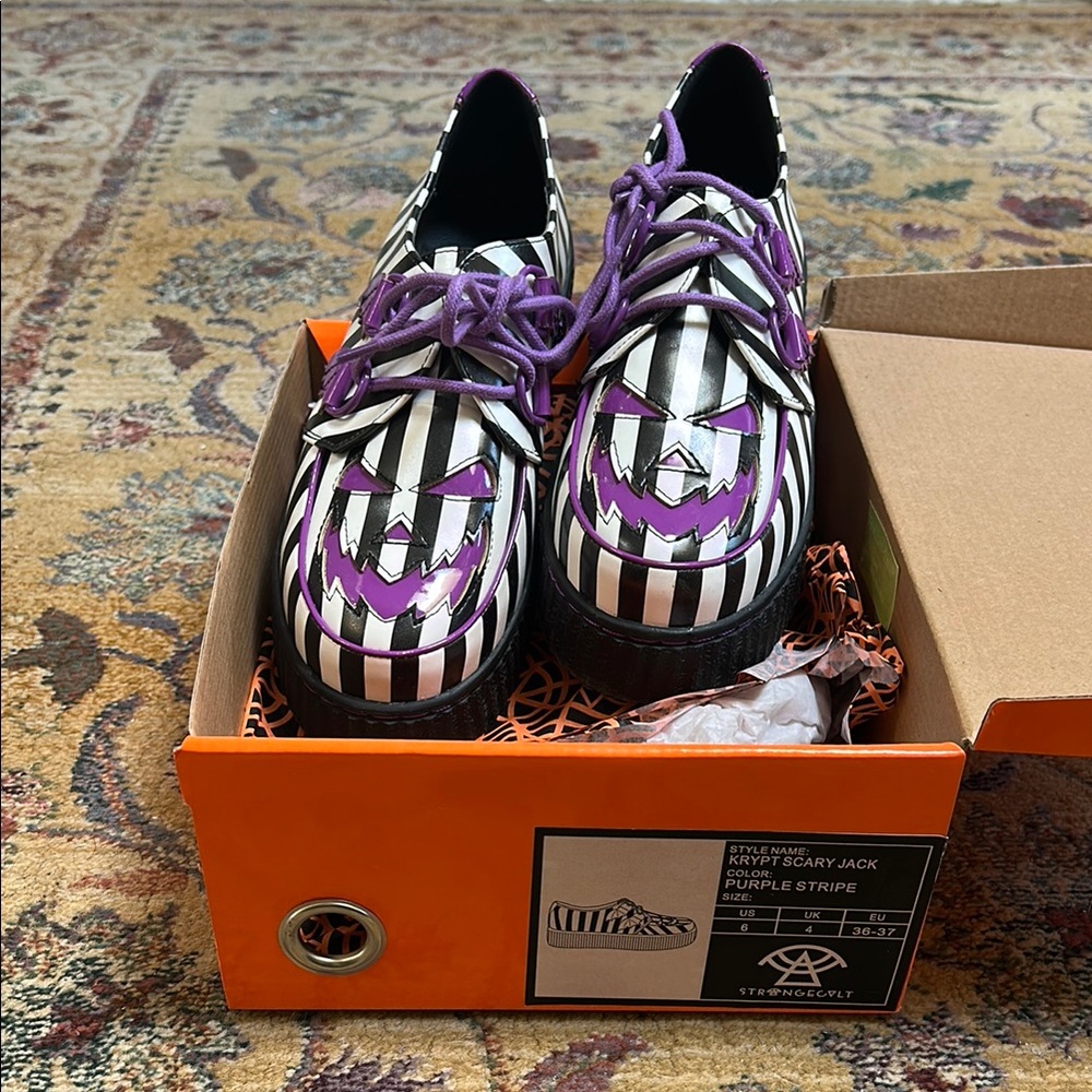 Black & White w/ Purple “Krypt Scary Jack-O'-Lantern” Shoes (6) by Strange Cvlt